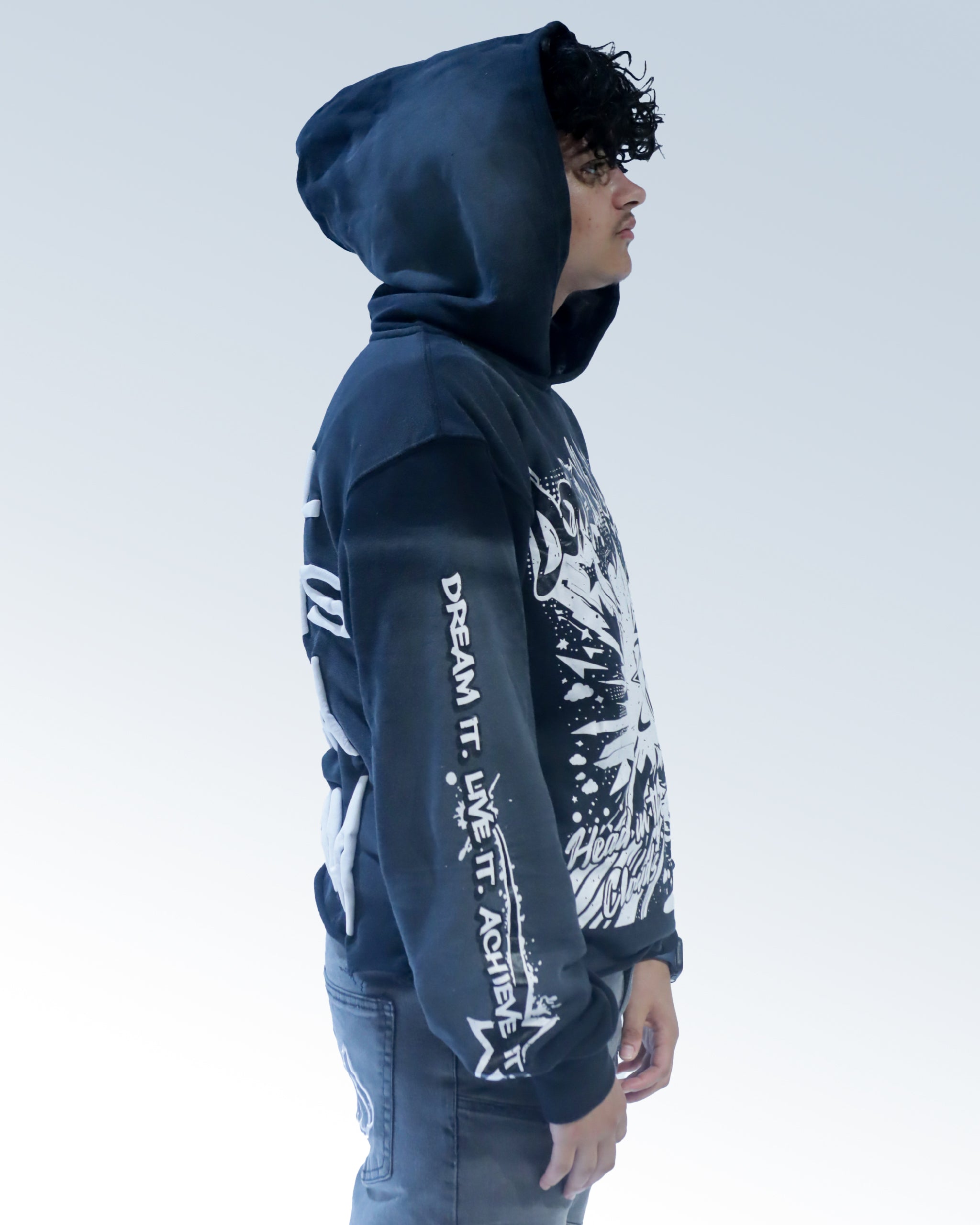 ‘HEAD IN THE CLOUDS’ PUFF PRINT CROPPED HOODIE (BLACK)